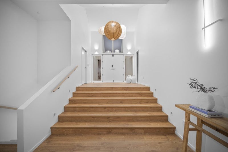 7 Harry Ell Drive, Cashmere, Christchurch - Carousel 2