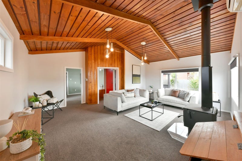 18 Rowan Avenue, Aranui, Christchurch - Carousel 2