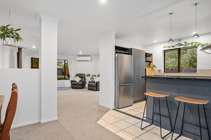 17 Greenmeadow Gardens, Belfast, Christchurch - Carousel 2