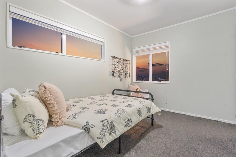 2/9 Lynngate Place, Hillcrest, Auckland - Carousel 13