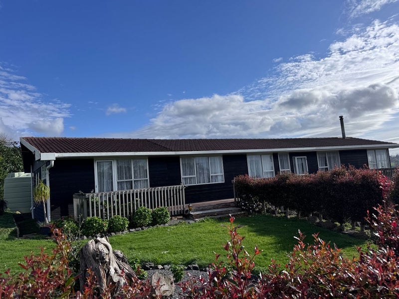 42 Potts Road, Howick - Carousel 1