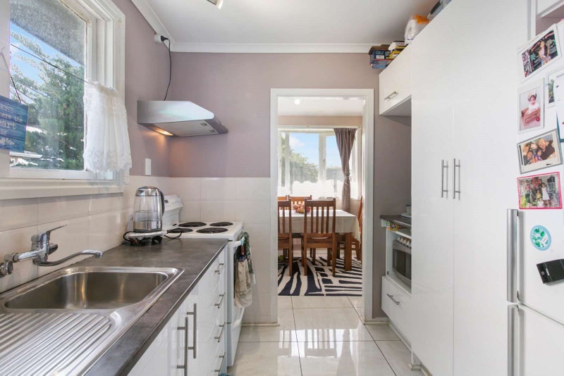 57 Cobham Crescent, Otara, Auckland - Carousel 3