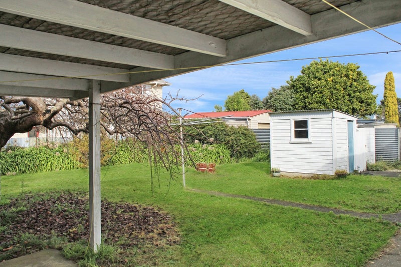 64 Manson Street, Terrace End, Palmerston North - Carousel 9