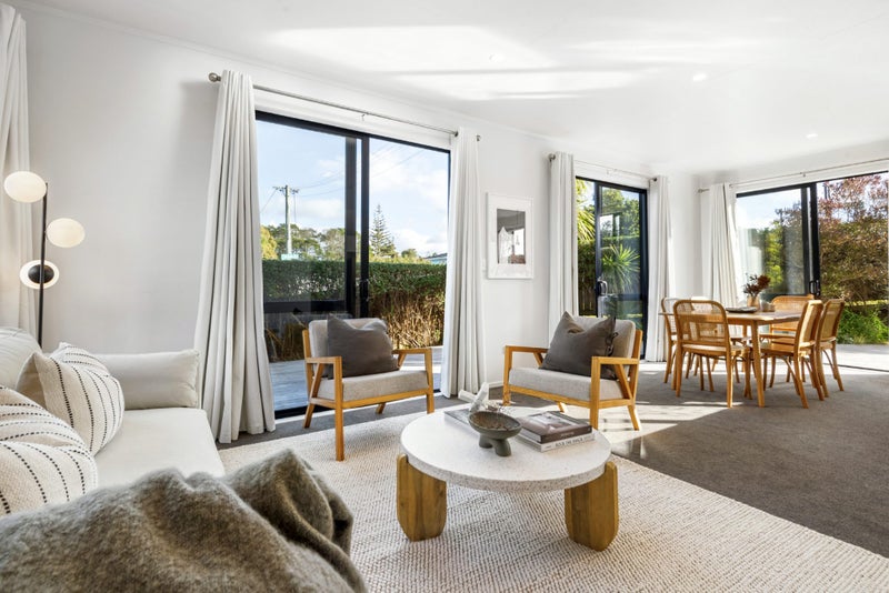 14 Fordham Street, Beach Haven, Auckland - Carousel 2