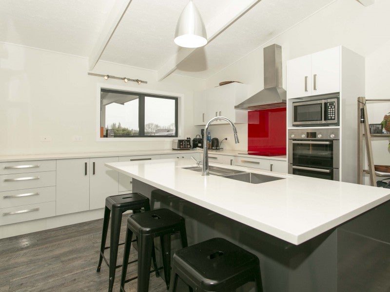 108 Smithfield Road, Elgin, Ashburton - Carousel 2