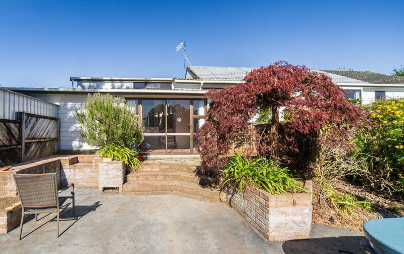 2 Highland Drive, Pukete, Hamilton - Carousel 2