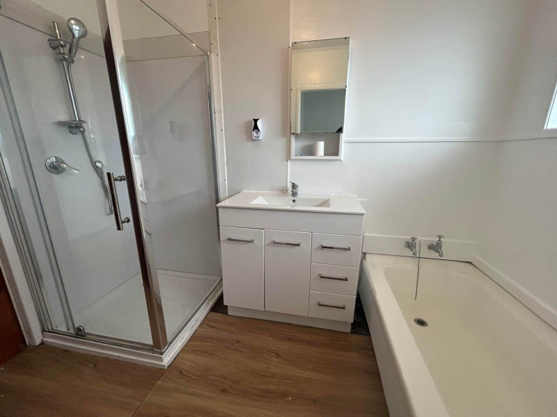 2A Dalry Place, Mangere Bridge, Auckland - Carousel 9