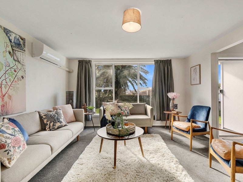 59 Leicester Street, Cannons Creek, Porirua - Carousel 1