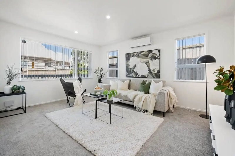 4A Mascot Avenue, Mangere, Auckland - Carousel 2