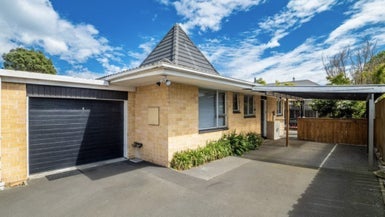 2/31 Taylors Avenue, Bryndwr, Christchurch - Carousel 1