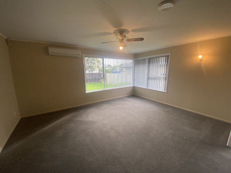 16 Greenock Road, Ranui, Auckland - Carousel 2