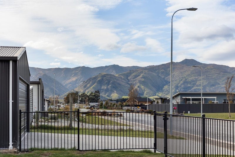 57 Hewson Crescent, Wanaka - Carousel 2