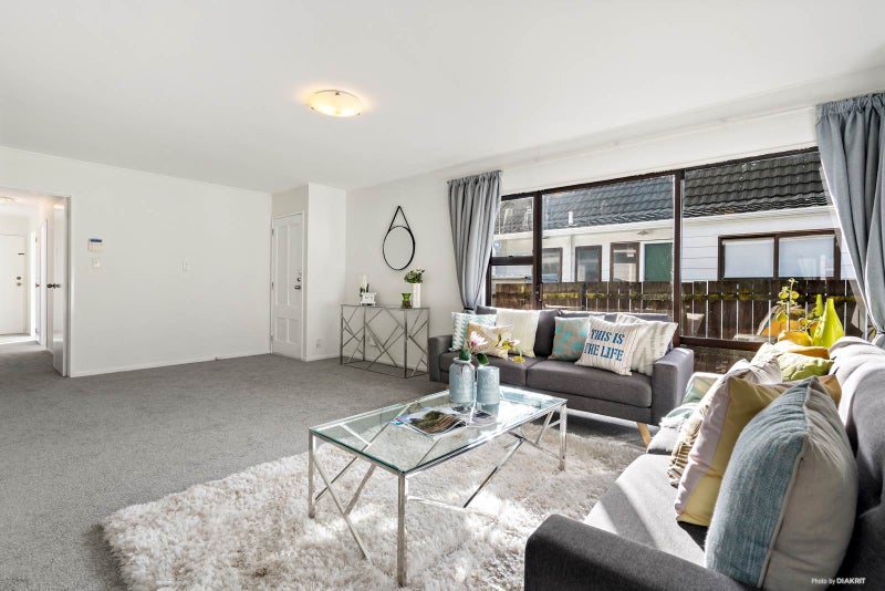 2/46 Aviemore Drive, Highland Park, Auckland - Carousel 2