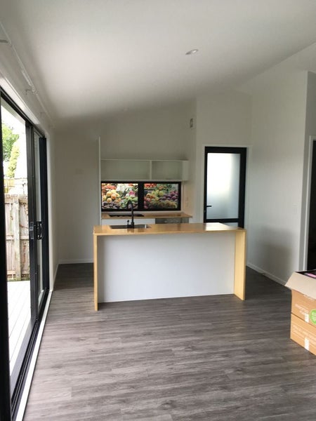 6/42 Riversdale Road, Avondale, Auckland - Carousel 2