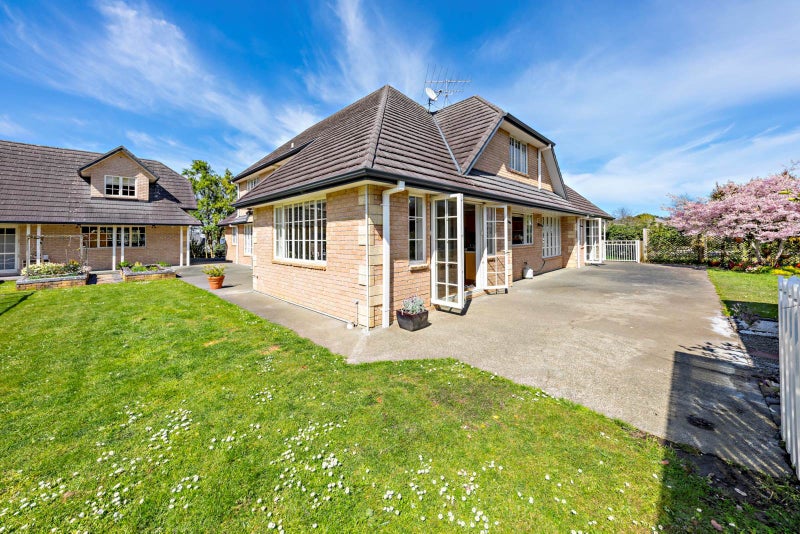 3 Aunceston Rise, Alfriston, Auckland - Carousel 2