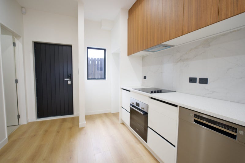 74 Burundi Avenue, Clendon Park, Auckland - Carousel 2