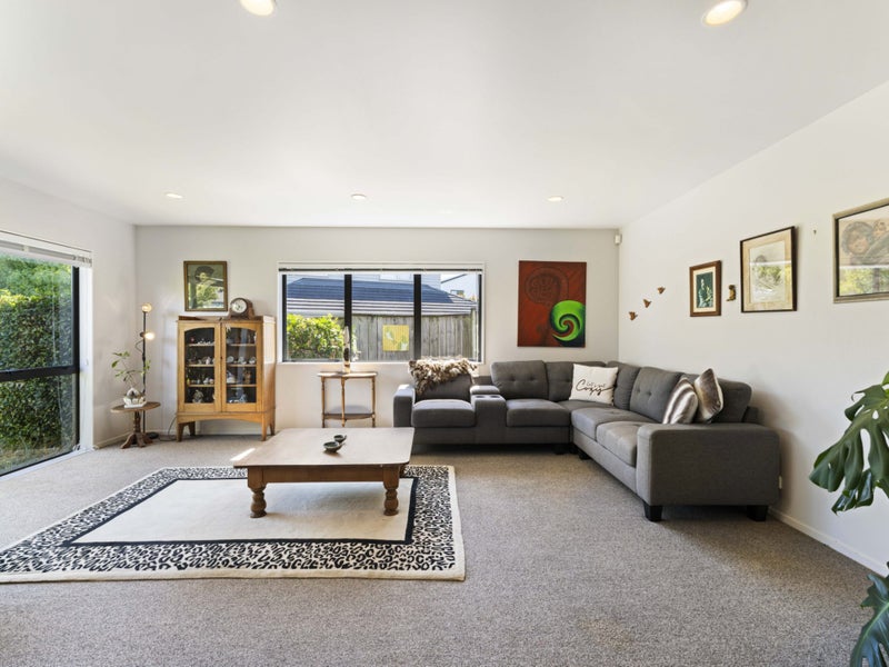 54 Anchorage Drive, Karaka, Papakura - Carousel 2