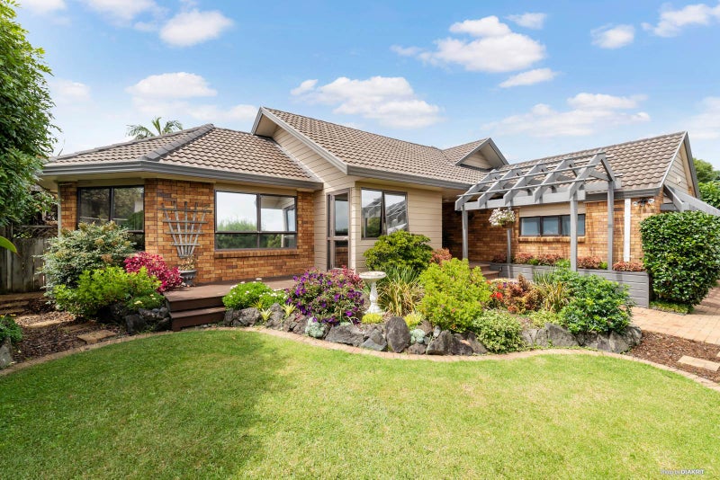 43 Clydesdale Avenue, Somerville, Manukau - Carousel 1