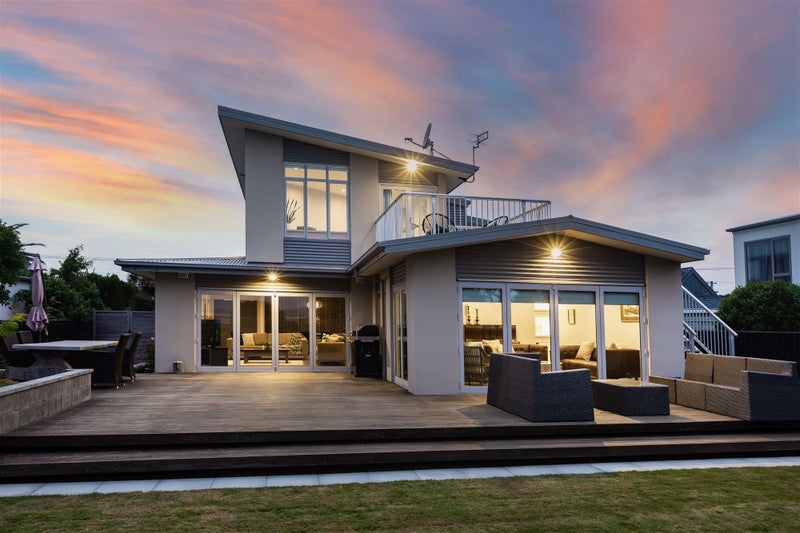 40 Rocking Horse Road, Southshore, Christchurch - Carousel 1