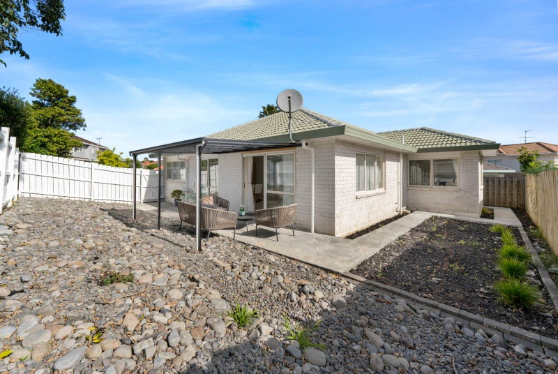 1/18B Edendale Road, Somerville, Manukau - Carousel 17