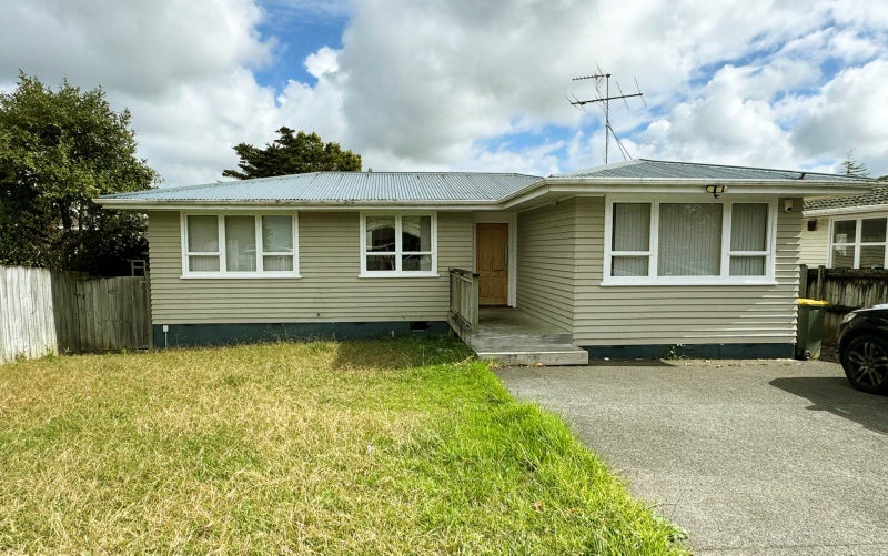 17 Ranui Avenue, Ranui, Auckland - Carousel 1