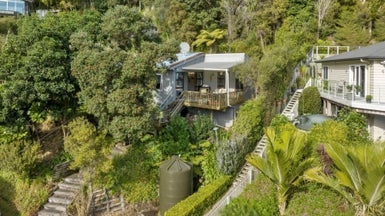 11 Te Papa Road, Papakura - Carousel 1