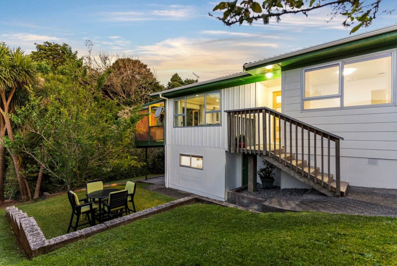 18 Beeche Place, Birkdale, Auckland - Carousel 1