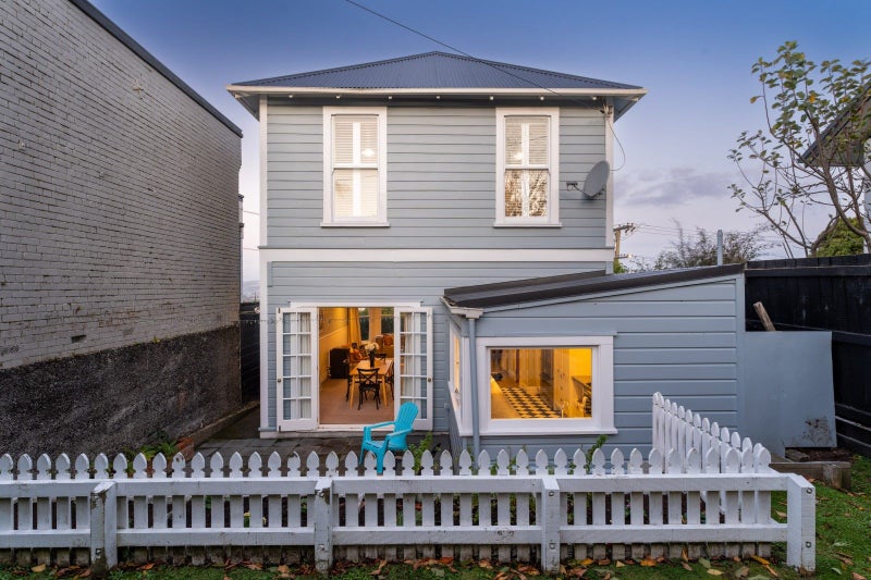 31 Hart Street, Belleknowes, Dunedin - Carousel 38