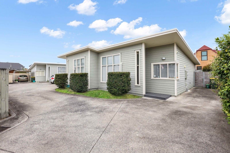 5A Littler Place, Hamilton East, Hamilton - Carousel 1
