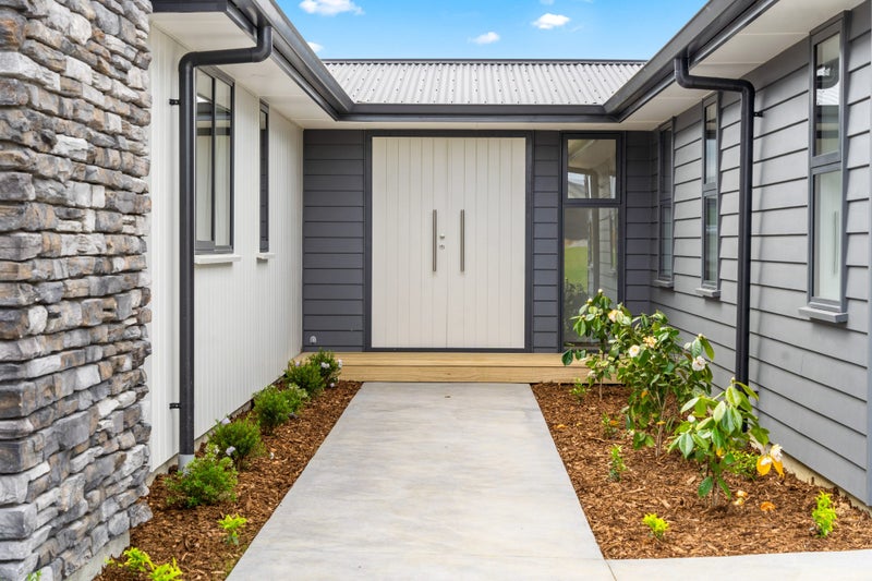 16 Patty Lane, Patumahoe, Pukekohe - Carousel 2