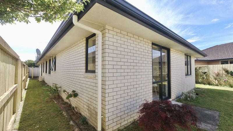 10 Parkside Drive, Huntington, Hamilton - Carousel 19