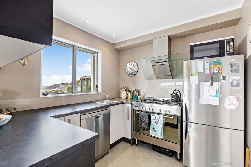11A Birla Terrace, Broadmeadows, Wellington - Carousel 2