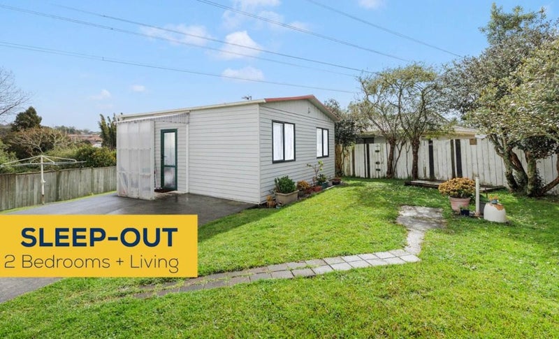 27 Swinburne Street, Blockhouse Bay, Auckland - Carousel 2