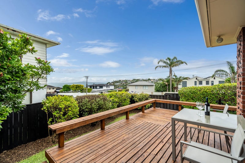 1/26 Hyde Road, Rothesay Bay, Auckland - Carousel 1