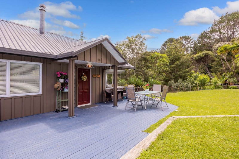 112 Albany Heights Road, Albany - Carousel 2