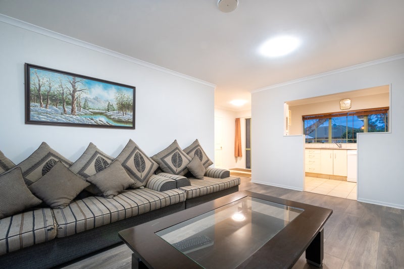 8 Craiburn Street, Ranui, Auckland - Carousel 2
