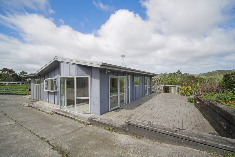 44 Dormer Road, Helensville - Carousel 2