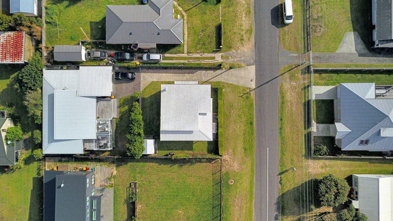 307A Tamaki Road, Whangamata - Carousel 32