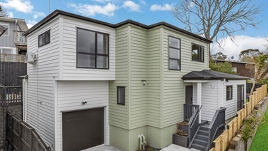 51A Fitzwater Place, Henderson, Auckland - Carousel 1