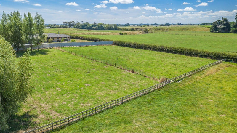 229 Koputaroa Road, Levin - Carousel 2