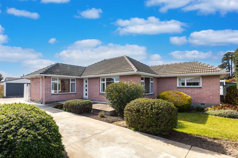 347 Breezes Road, Aranui, Christchurch - Carousel 1