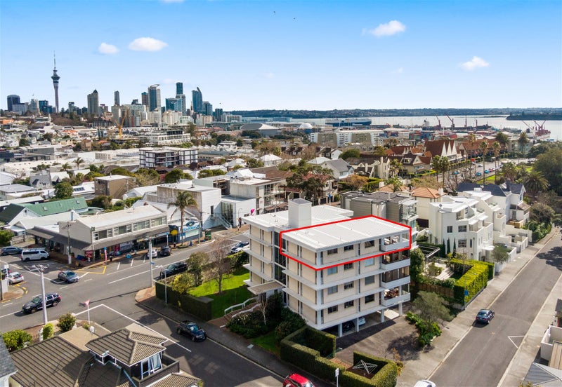 2/57 Gladstone Road, Parnell, Auckland - Carousel 2