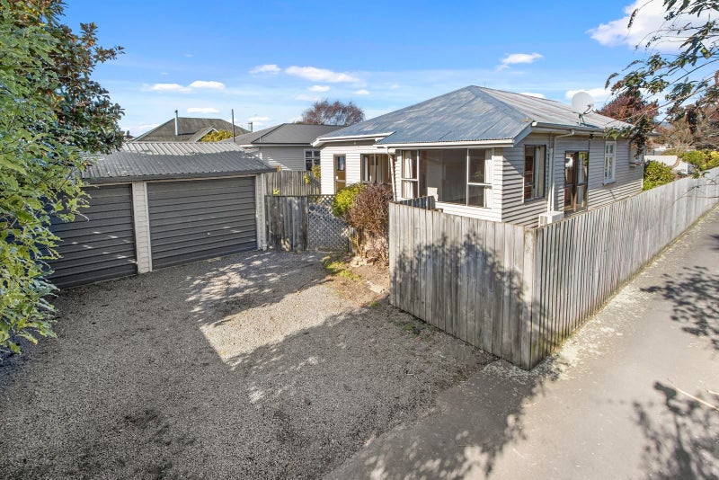 15 Harrow Street, Phillipstown, Christchurch - Carousel 1