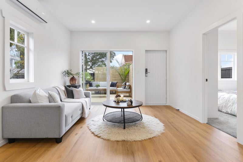 1/68 Birkenhead Avenue, Birkenhead, Auckland - Carousel 2