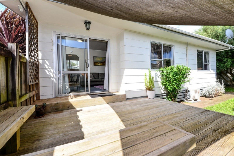 22 Sheila Place, Dinsdale, Hamilton - Carousel 2