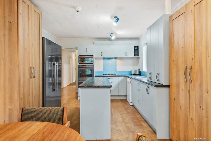 5 Valley Road, Waiuku, Waiuku - Carousel 1