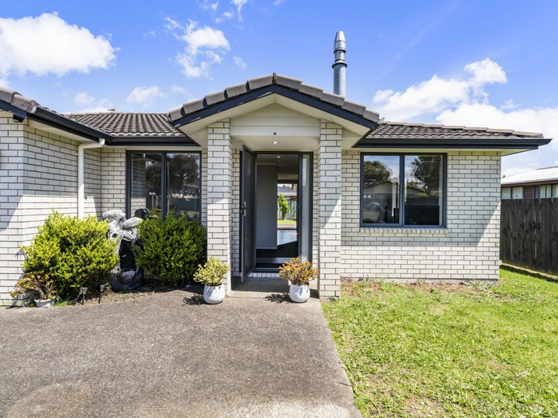 22 Waimai Avenue, Weymouth, Auckland - Carousel 2