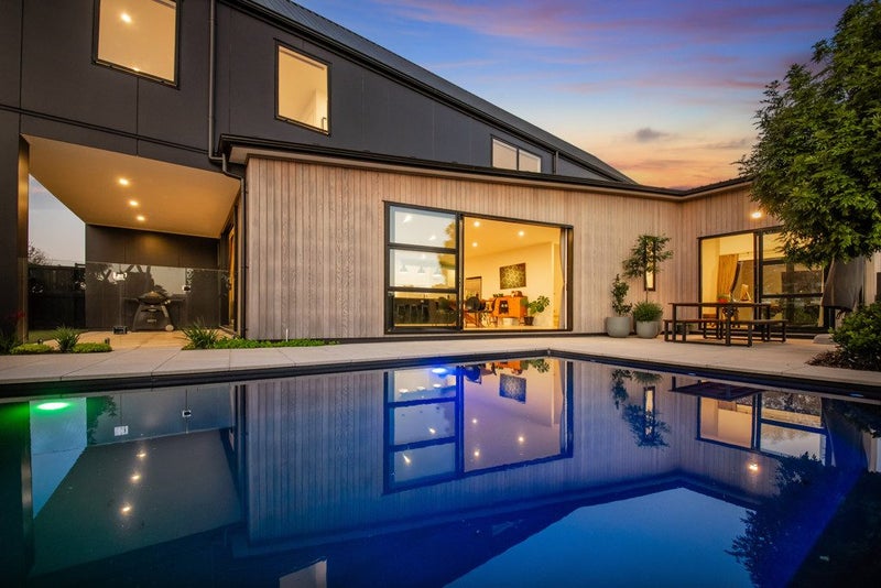 19 Liquidambar Drive, Hobsonville, Auckland - Carousel 1