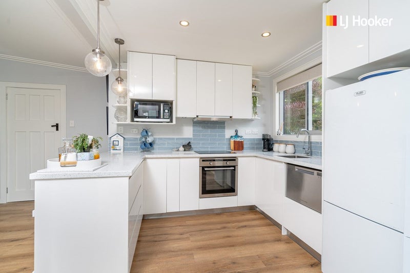 876 Brighton Road, Ocean View, Dunedin - Carousel 2