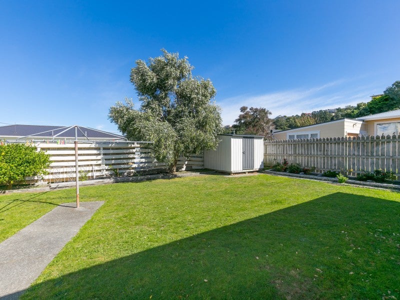 24 Camperdown Road, Miramar, Wellington - Carousel 2